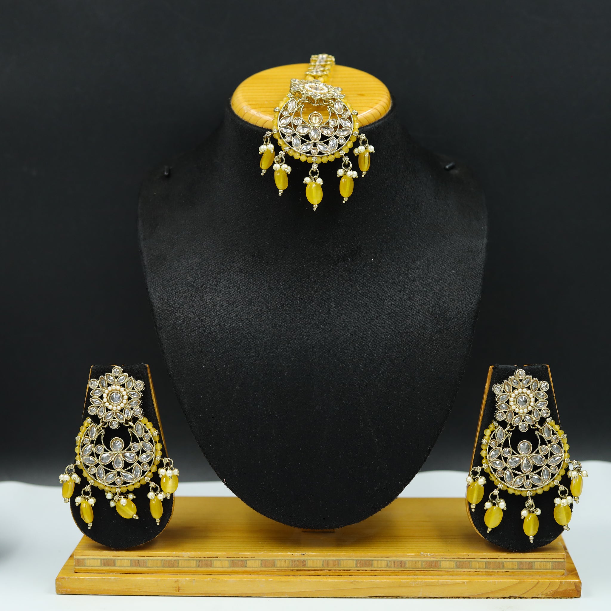 Chandbali Antique Earring 6918-28