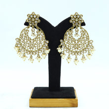 Mehandi Polish Antique Chandbali 9576