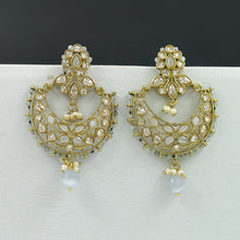 Gray Gold Look Earring 10068-5352