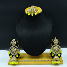 Antique Earring & Mangtikka set  6902-28