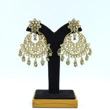 Mehandi Polish Antique Chandbali 9576