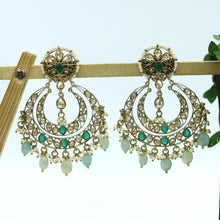 Green Antique Earrings 9586-4507
