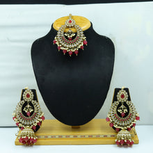 Chandbali Antique Earring Tika Set 6900-28