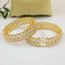 Zircon/AD Bangles/Kada 20249-08