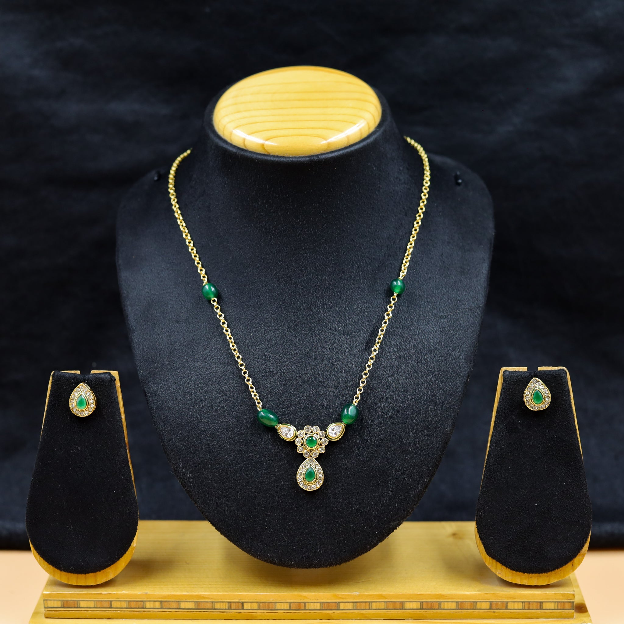 Light Polki Pendant Set 7787-21