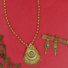 Designer Antique Pendant Set 21520-94