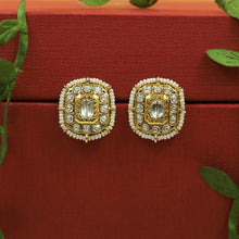Traditional Antique Pendant Set 22349-21