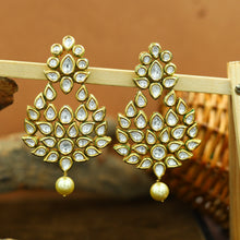 Danglers Kundan Earring 8726-100
