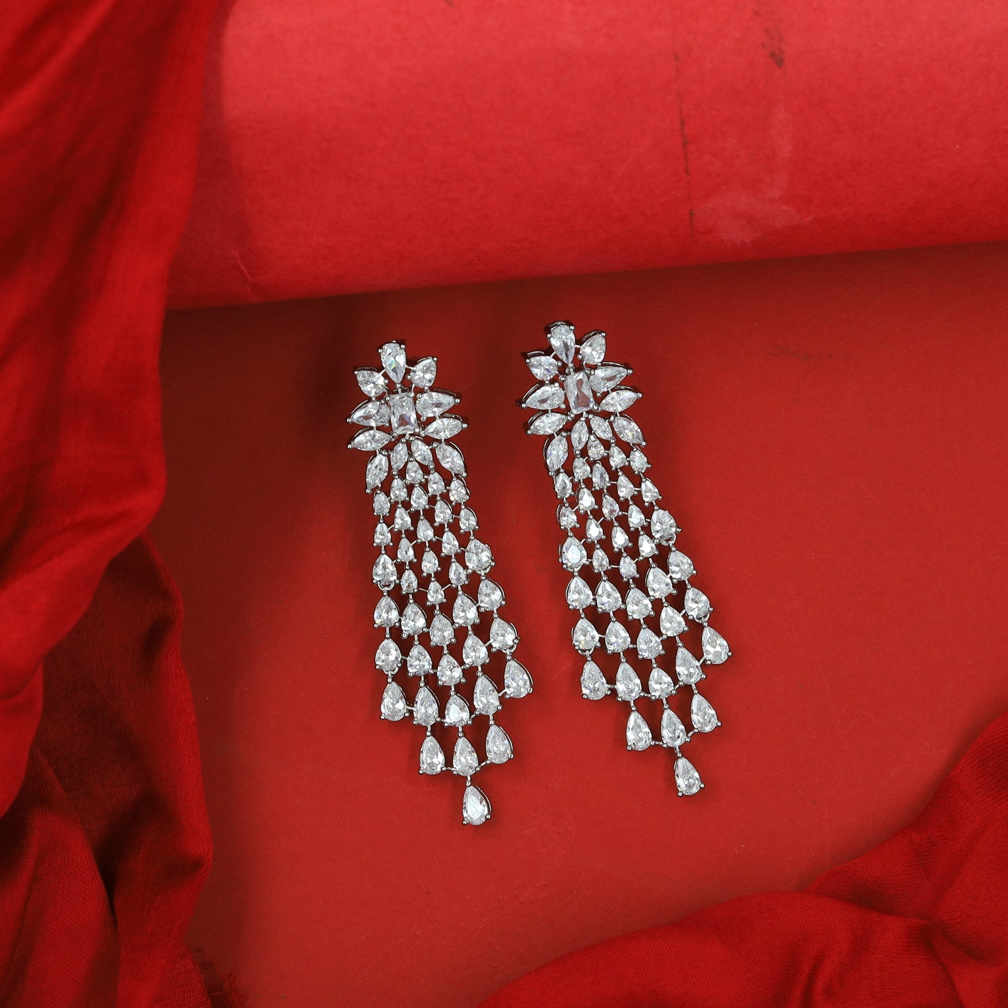 Danglers Zircon/AD Earring 16266-69