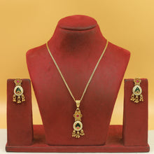 Traditional Antique Pendant Set 22347-21