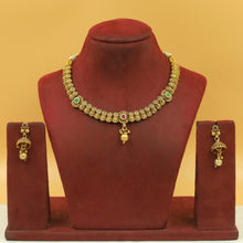 Round Neck Antique Necklace Set 20990-1