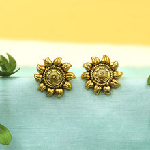 Antique Gold Finish Pendant Set 20992-1