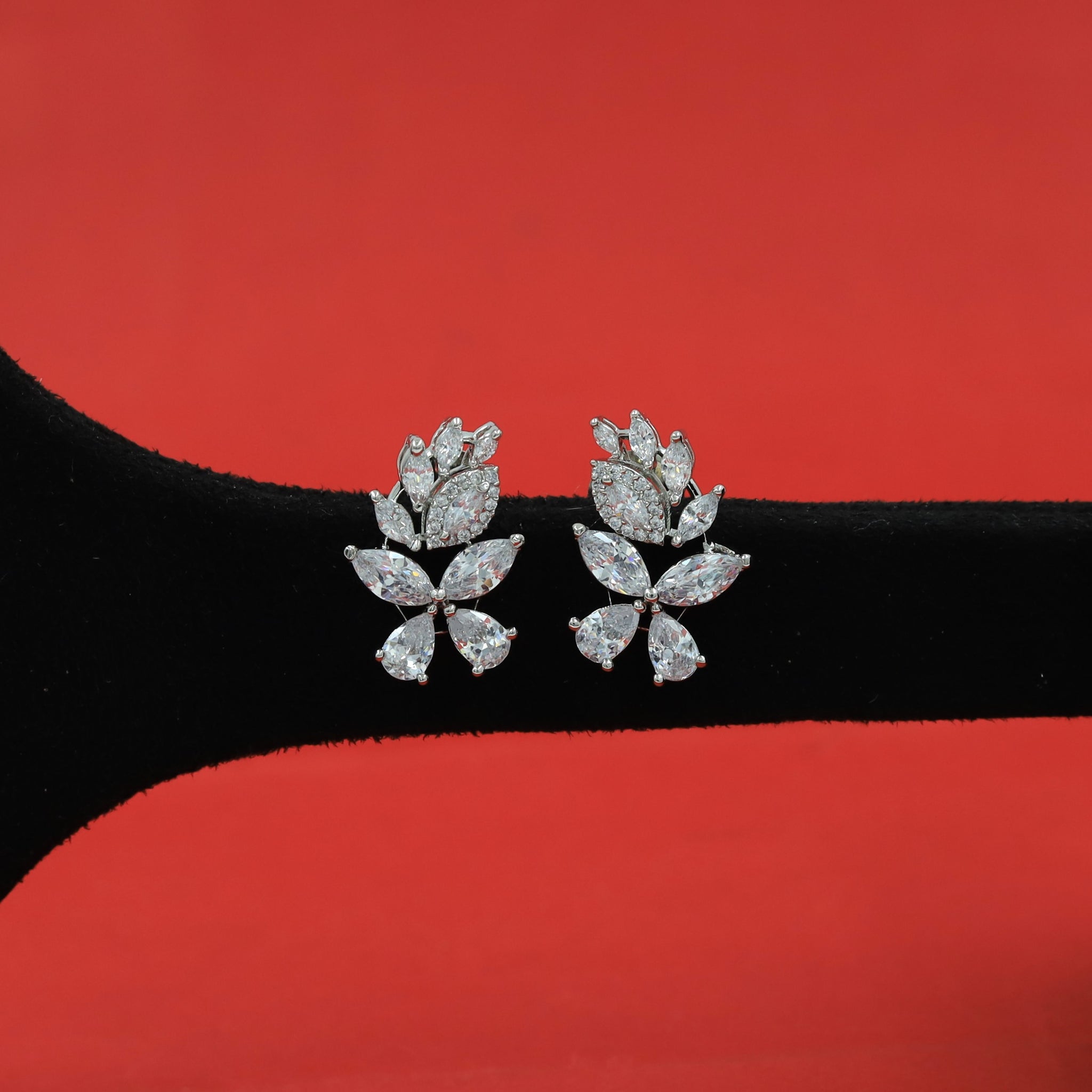 Light Zircon/AD Earring 16255-69