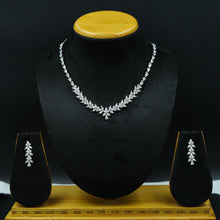 Round Neck Zircon/AD Necklace Set 11817-31