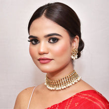Kundan Pearl Choker Set 17932-5114 - Dazzles Jewellery