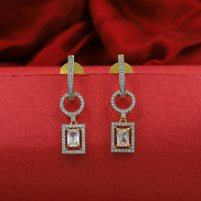 Light Zircon/AD Earring 15267-69