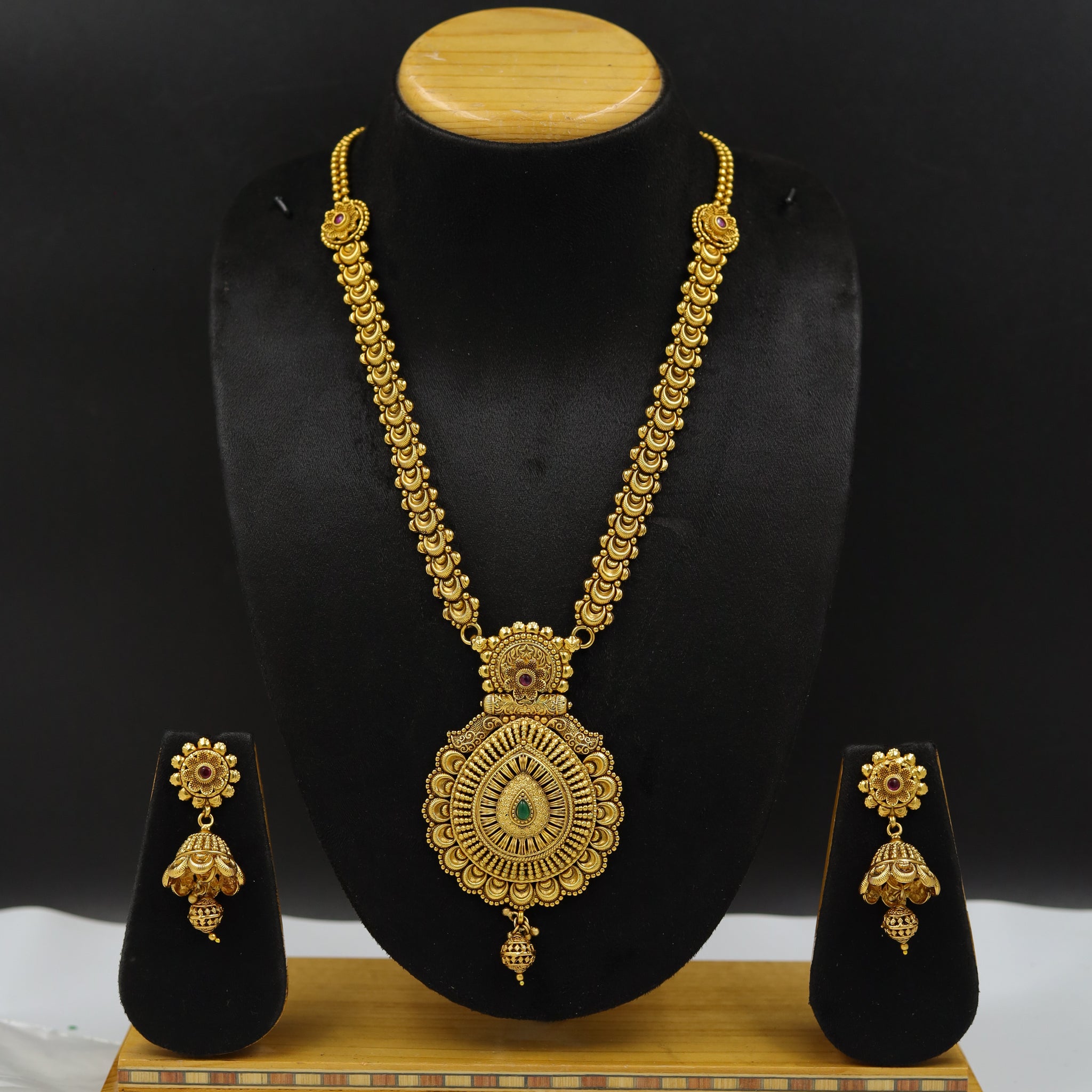 Long Neck Antique Necklace Set 11835-28