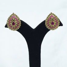 Tops/Studs  Antique Earring 3950-28