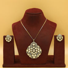 Designer Kundan Pendant Set 19819-89