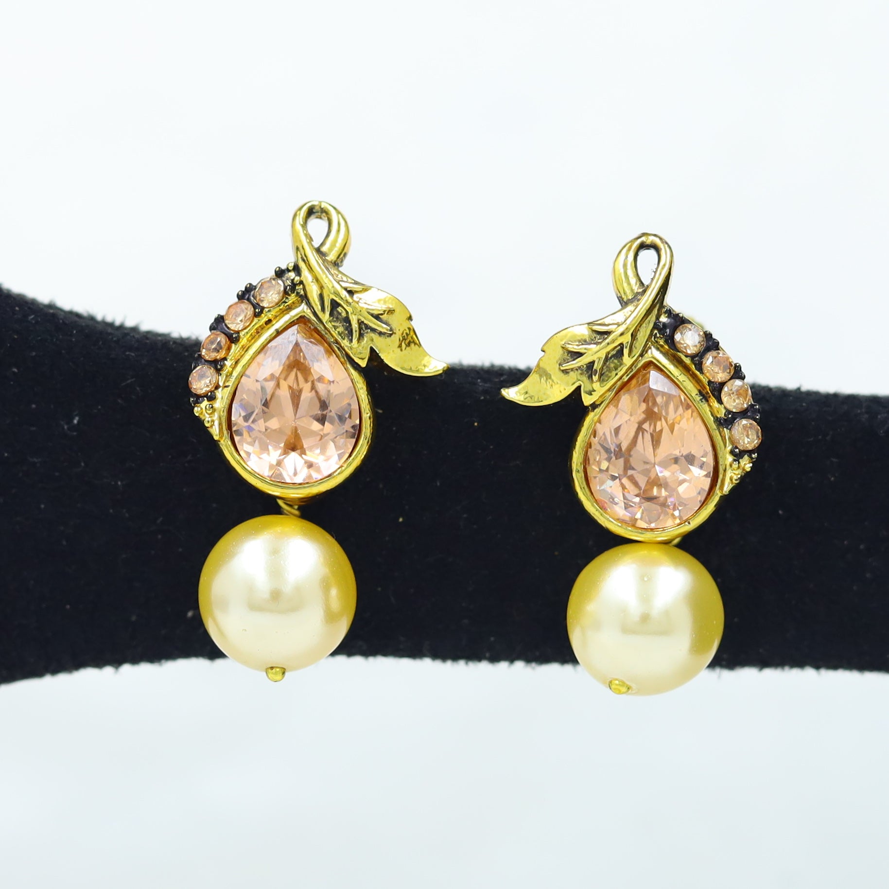 Light Earring Gold Look Earring 11762-100
