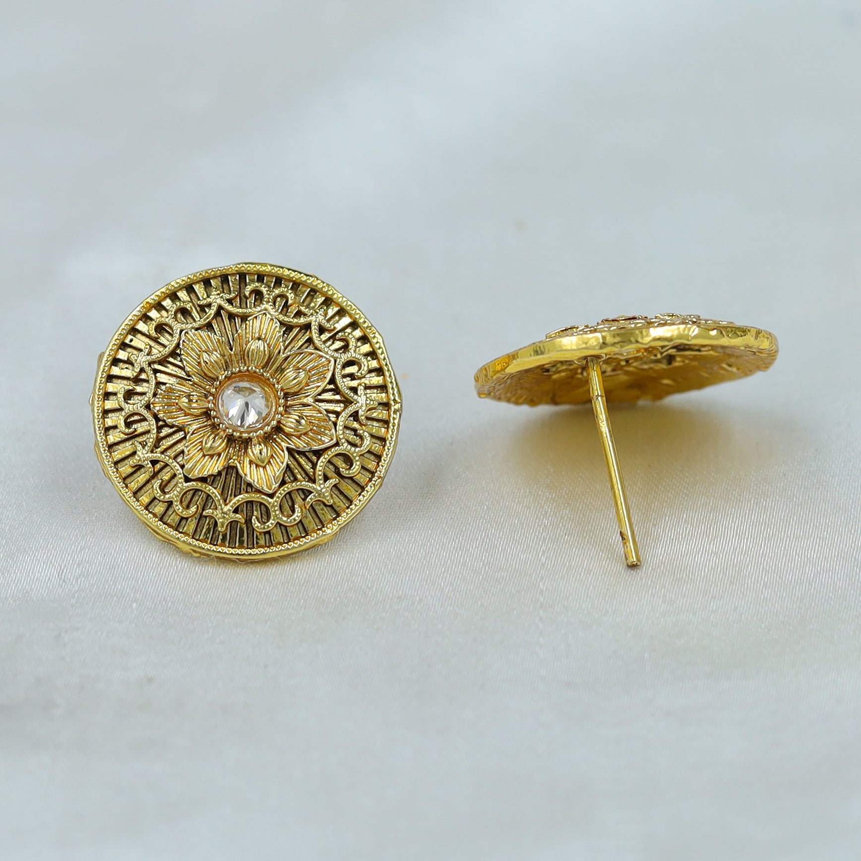 Tops/Studs Antique Earring 3854-28