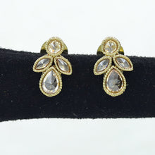Tops/Studs Antique Earring 3953-28