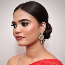Light Earring Zircon/AD Earring 8898-100 - Dazzles Jewellery