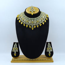 Round Neck Polki Necklace Set 4864-21