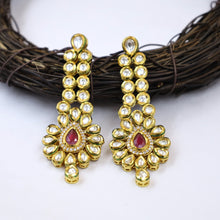 White Kundan Earring 6323-1225