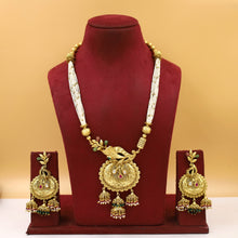 Medium Antique Pendant Set 5863-28