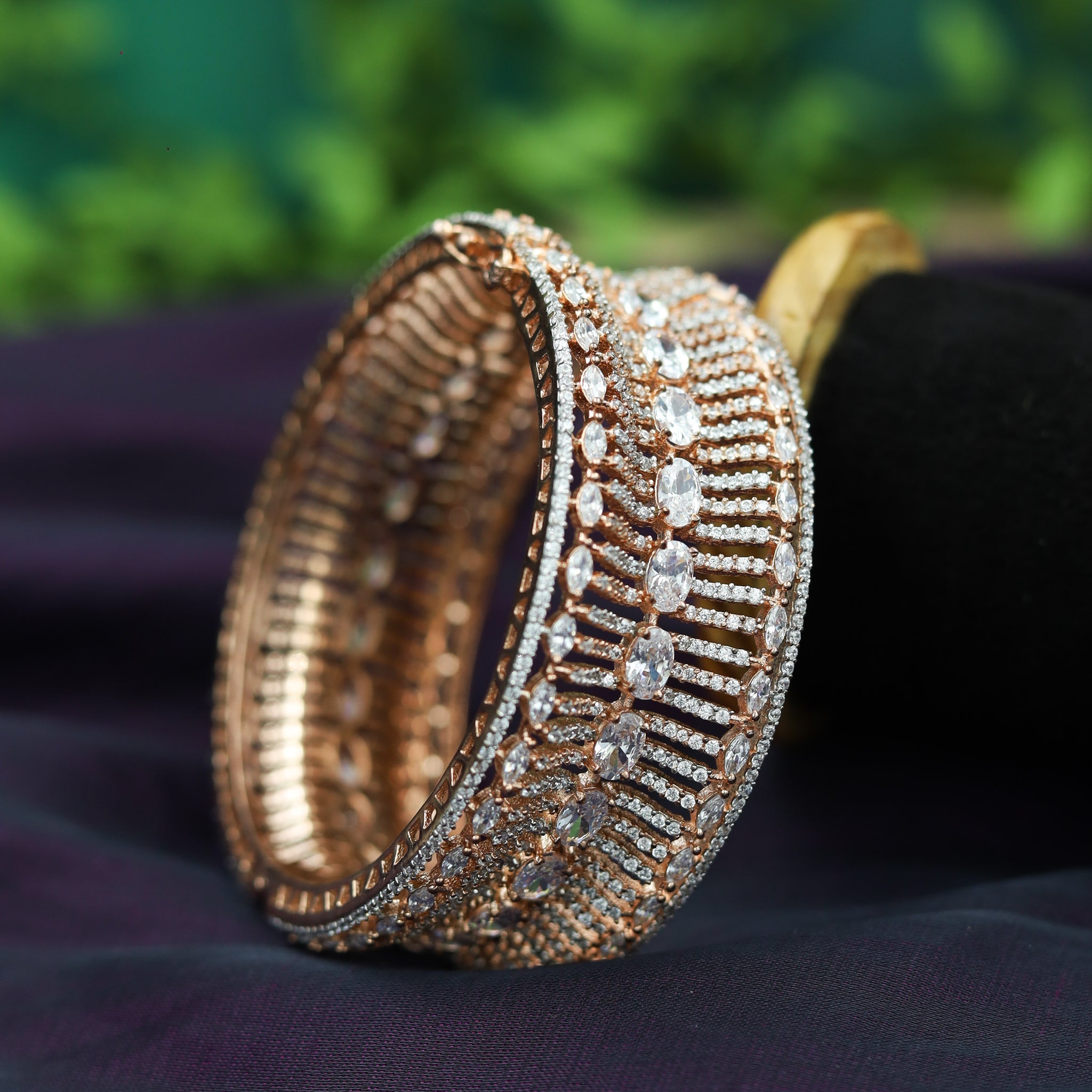 Zircon/AD Rose Gold Bracelet/Kada 13194-0023
