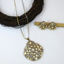 Designer Kundan Pendant Set 19819-89