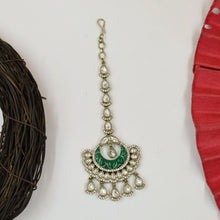 Kundan Maang Tikka 19023-28