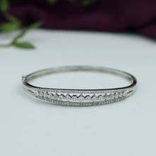 Openable Zircon/AD Bracelet 3234-11