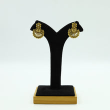 Antique Finish Round Necklace Set