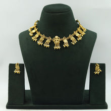Choker Temple Necklace Set 12115-28