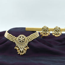 Choker Kundan Necklace Set 16372-21