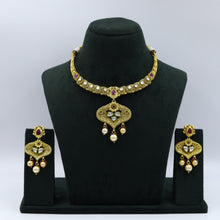 Ruby Green Gold Look Necklace Set
