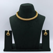 Round Neck Antique Necklace Set 12144-28