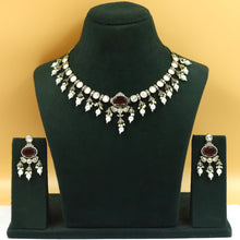Round Neck Kundan Necklace Set 18838-28