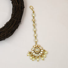 Kundan Maang Tikka 17416-100