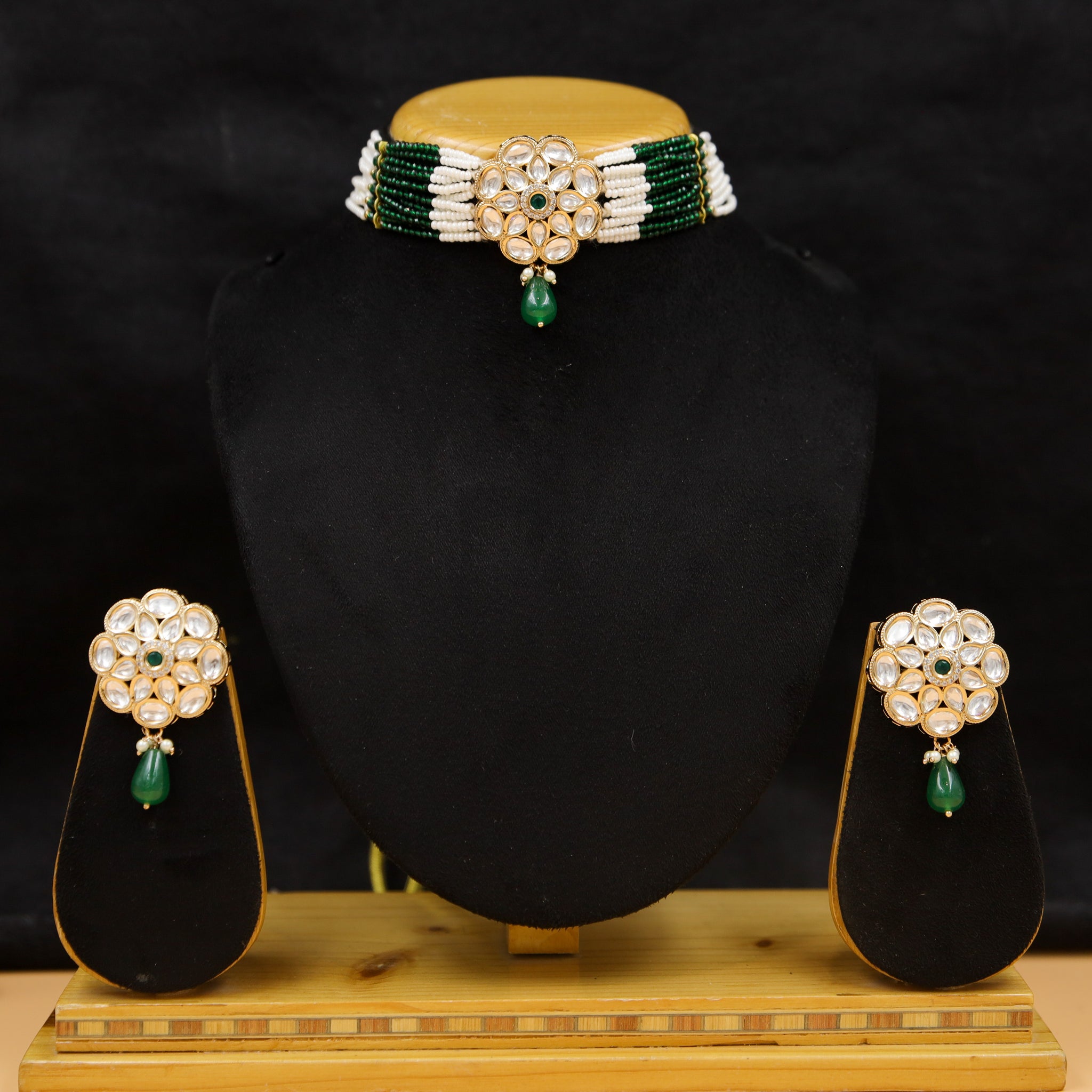 Choker Kundan Necklace Set 6351-28