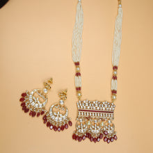 Medium Size Kundan Pendant Set 10230-28