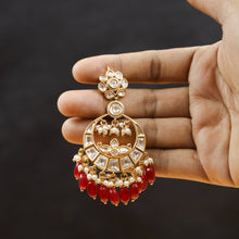 Medium Size Kundan Pendant Set 10230-28