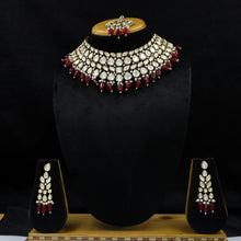 Round Neck Kundan Necklace Set 10128-4