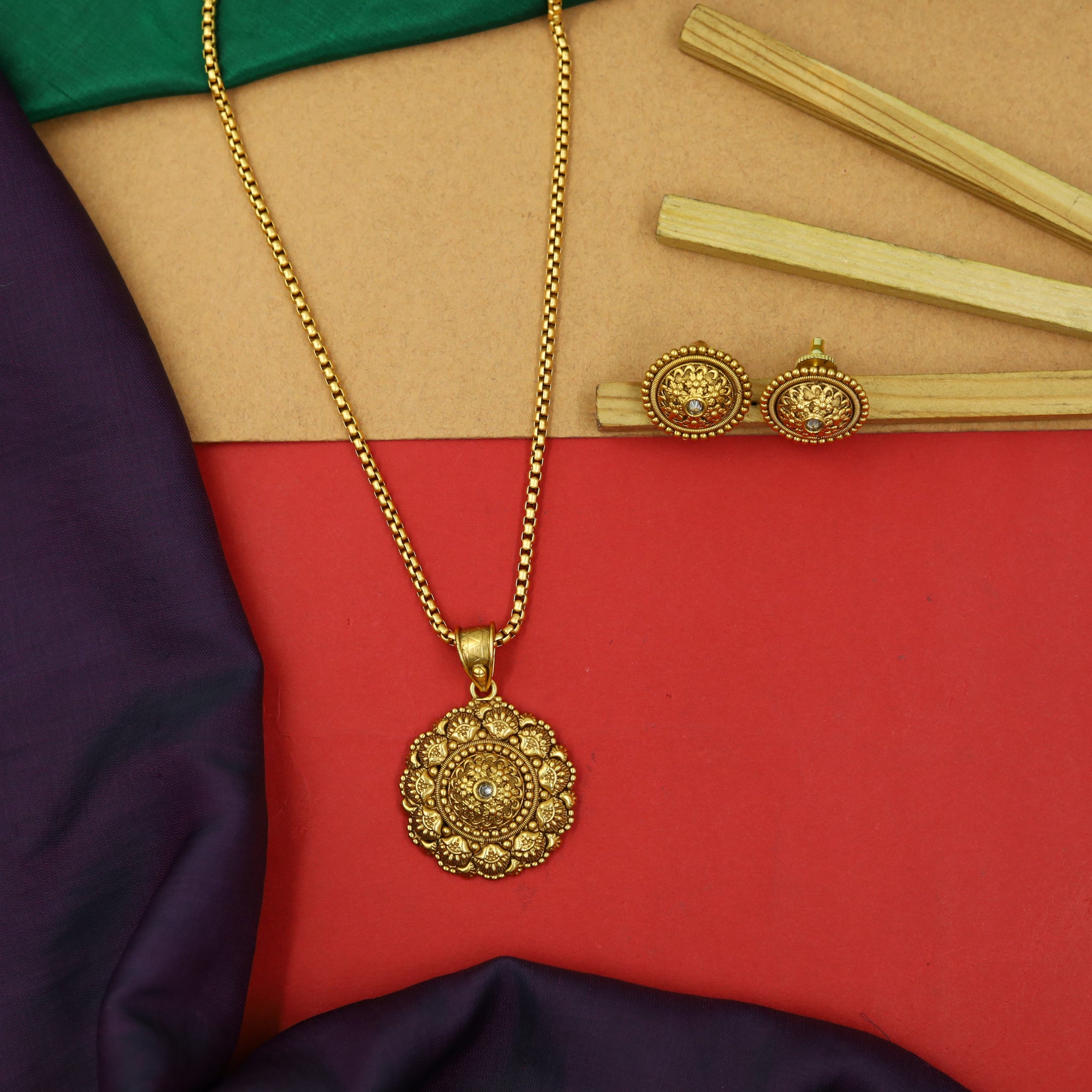 Light Antique Pendant Set 16790-28