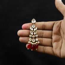 Round Neck Kundan Necklace Set 10128-4