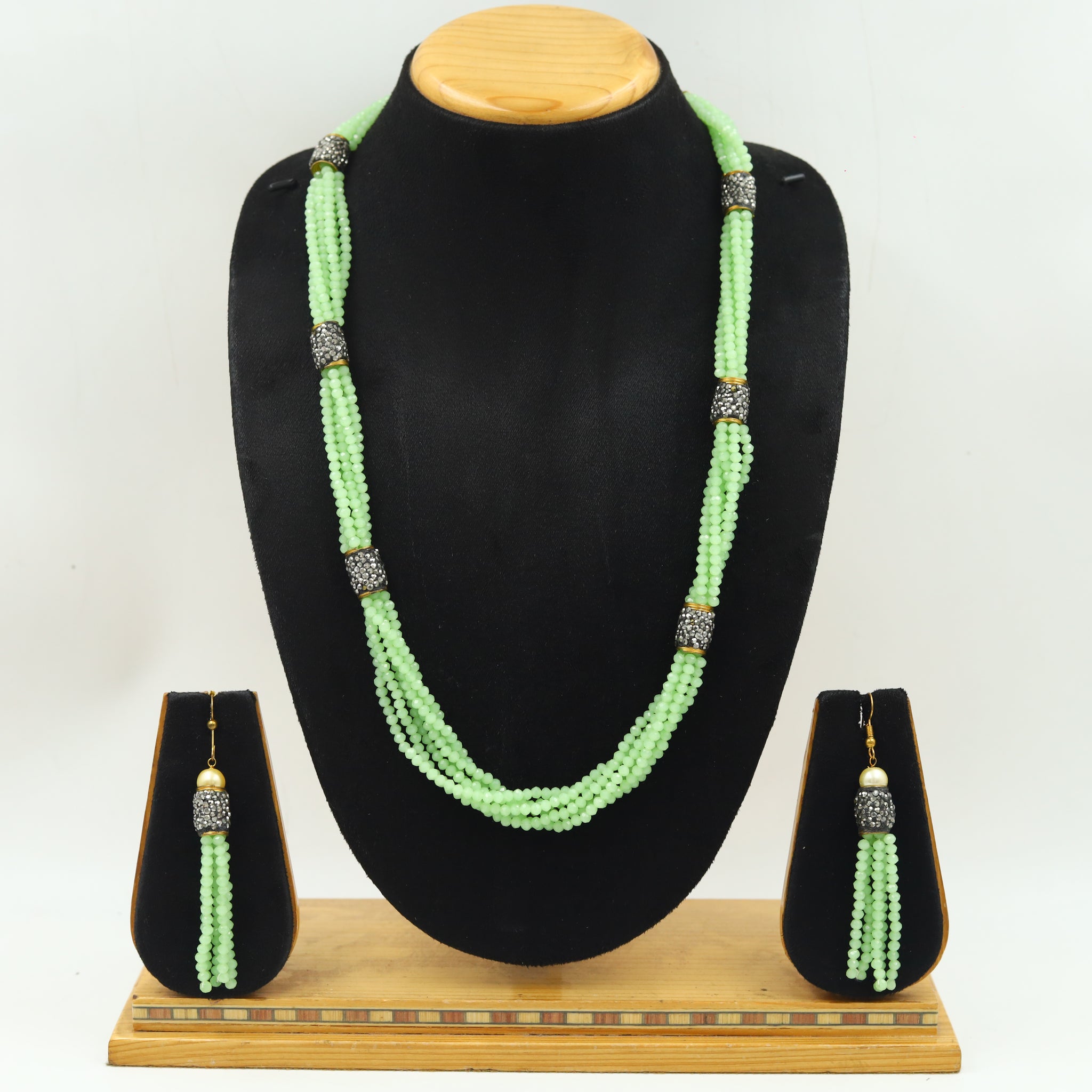 Pearl Necklace Set 13311-0278