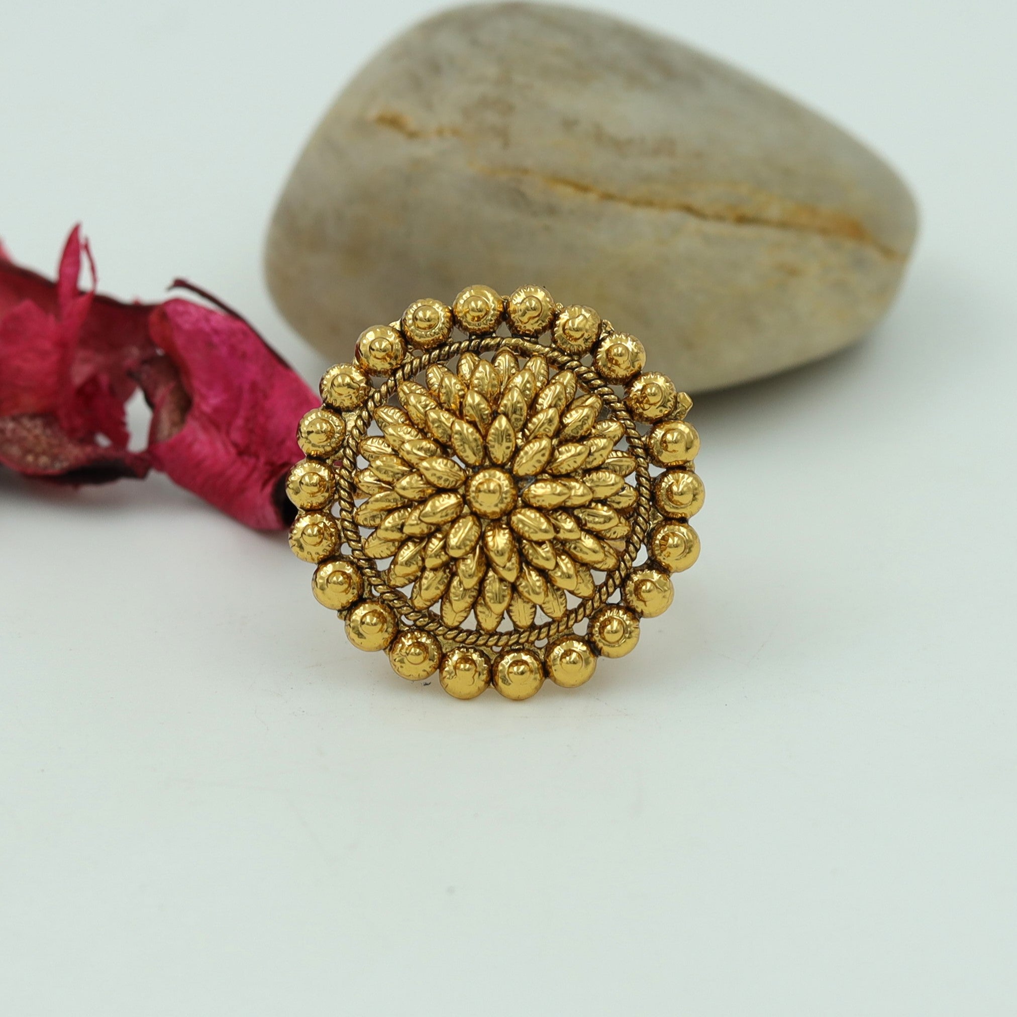 Jeweller Cocktail Rings Cheap Buy Antique Gold Finish Adjustable