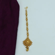 Gold Look Maant Tikka 4583-33